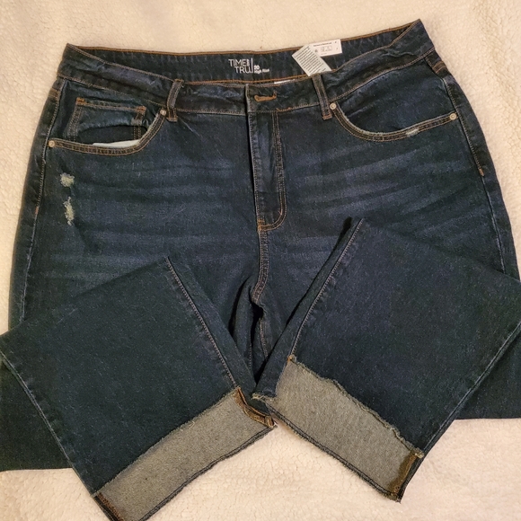 Womens Time and Tru, high rise, size 20 jeans. - Picture 2 of 6